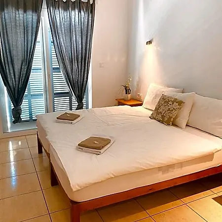 Hostal Villa Senese-2